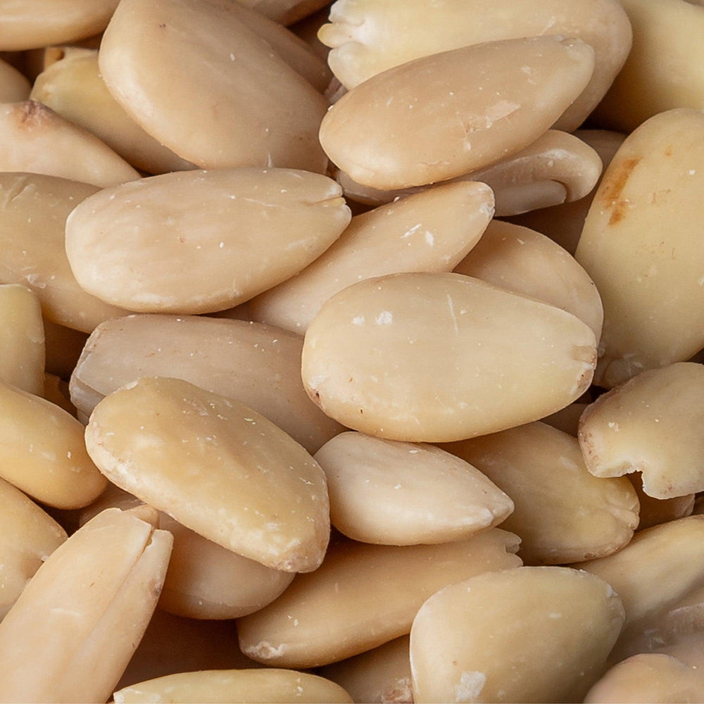
                  
                    Amêndoa Sem Pele ao Natural 500 g - Casca Rija
                  
                