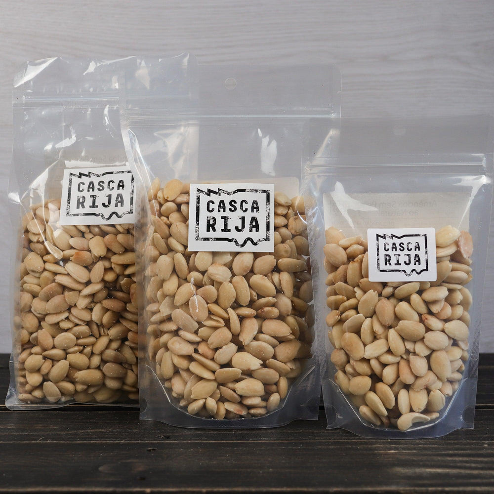 
                  
                    Amêndoa Sem Pele ao Natural 500 g - Casca Rija
                  
                