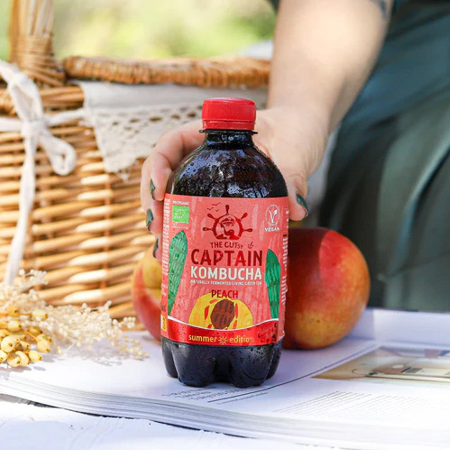 GUTsy Captain Kombucha de Pêssego 400ml Biológica - Casca Rija